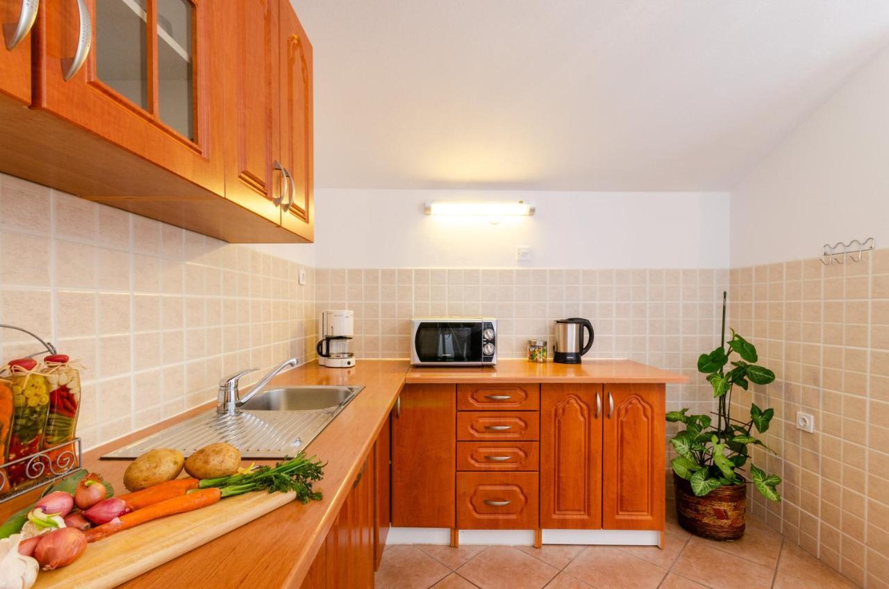 Apartmani Suncica סלצה מראה חיצוני תמונה